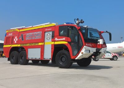 DRAGON 6X6 IVECO avec rideaux aluminium à enroulement